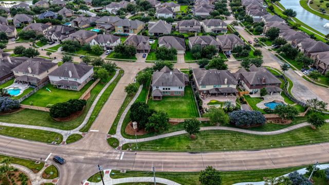 2416 Malaga Lane, League City, TX 77573