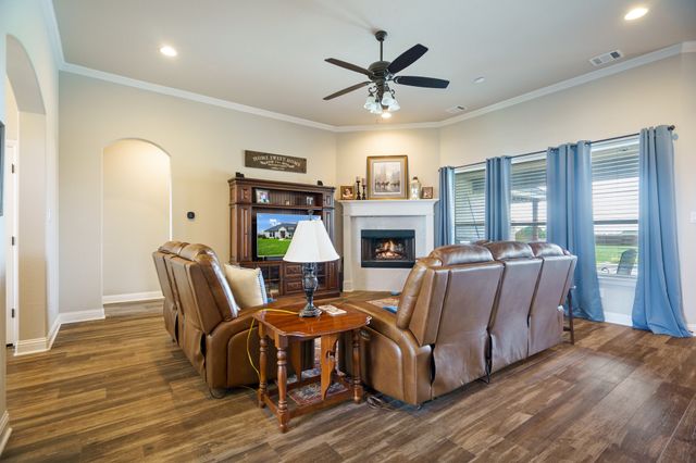 351 Crosswind, Waxahachie, TX 75167