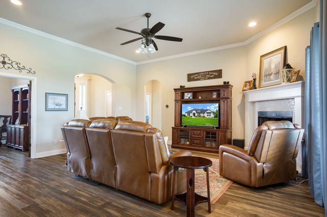 351 Crosswind, Waxahachie, TX 75167