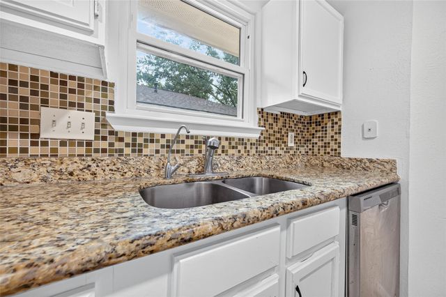 10419 Appleridge Drive, Houston, TX 77070
