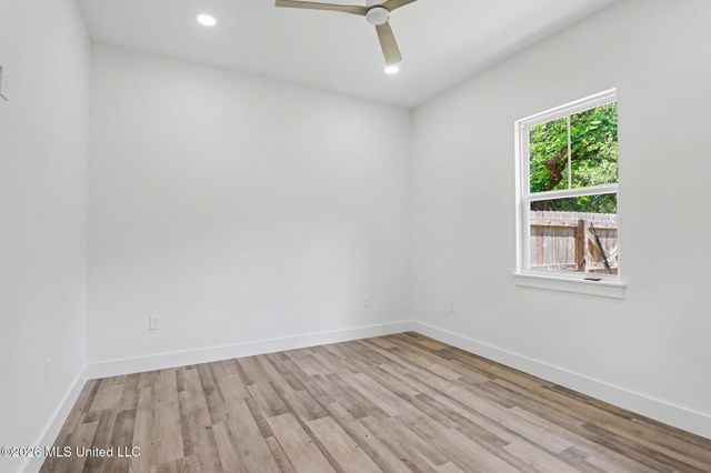 7510 Mahoney Drive, Pass Christian, MS 39571