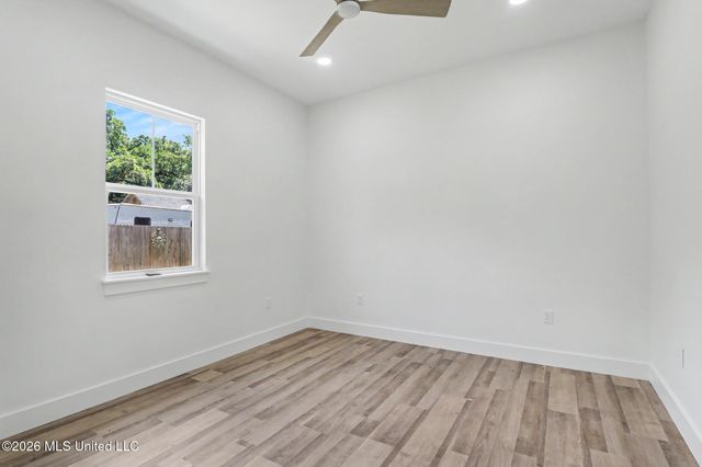 7510 Mahoney Drive, Pass Christian, MS 39571