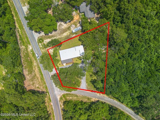 7510 Mahoney Drive, Pass Christian, MS 39571