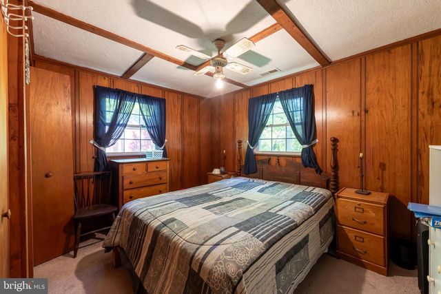 873 ENTRY RUN RD, Stanardsville, VA 22973