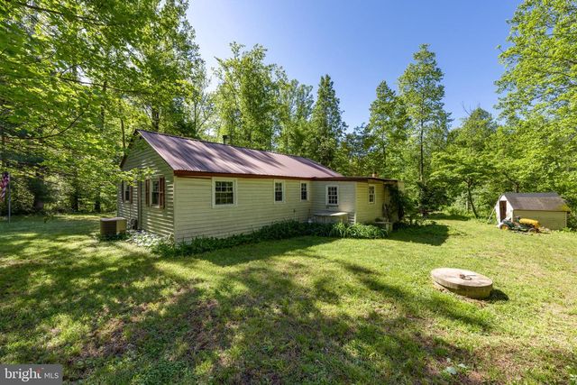 873 ENTRY RUN RD, Stanardsville, VA 22973