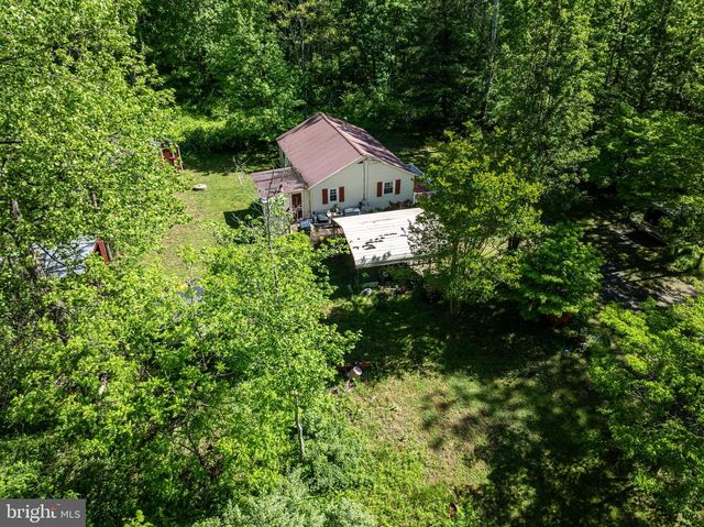 873 ENTRY RUN RD, Stanardsville, VA 22973