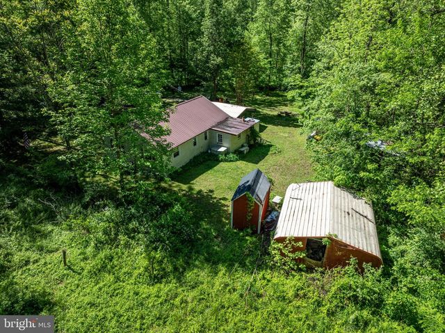 873 ENTRY RUN RD, Stanardsville, VA 22973