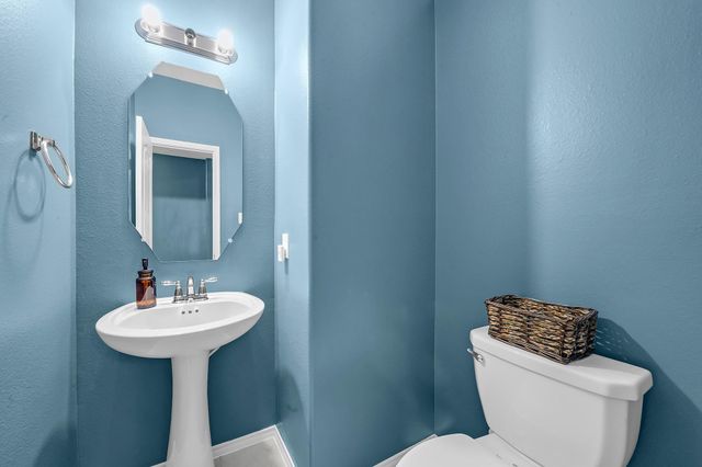 13815 Kodiak Brown Bear Street, Crosby, TX 77532