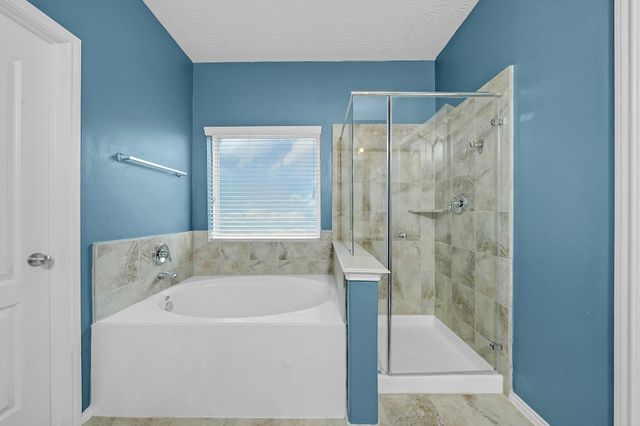 13815 Kodiak Brown Bear Street, Crosby, TX 77532