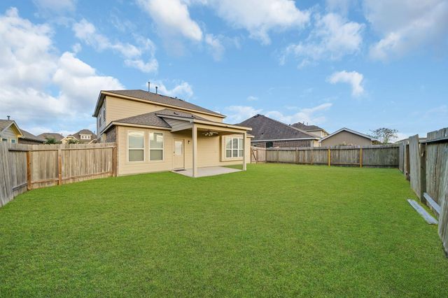 13815 Kodiak Brown Bear Street, Crosby, TX 77532