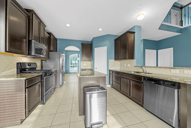 13815 Kodiak Brown Bear Street, Crosby, TX 77532