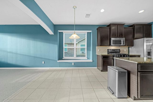 13815 Kodiak Brown Bear Street, Crosby, TX 77532