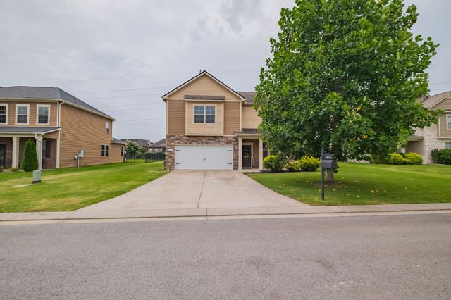 3637 Genoa Dr, Murfreesboro, TN 37128