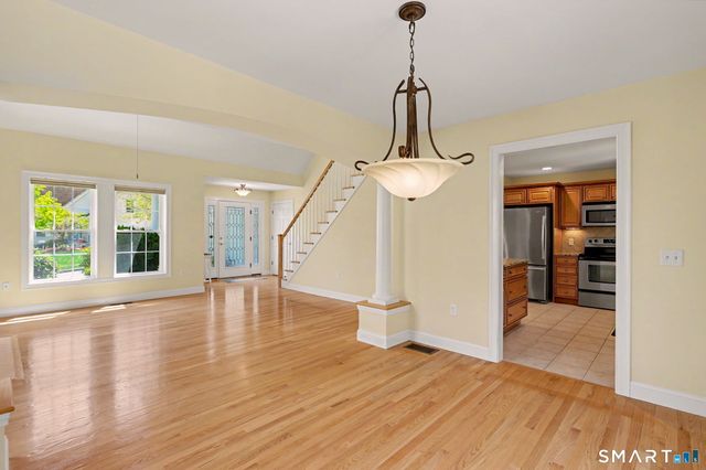 112 Ensign Drive, Groton, CT 06355