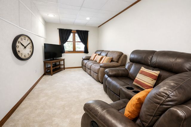 301 Aster Drive, Northfield, MN 55057