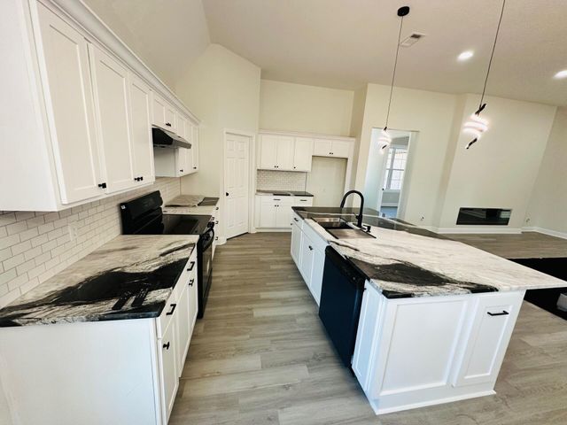 77 Bates Ave., Purvis, MS 39475