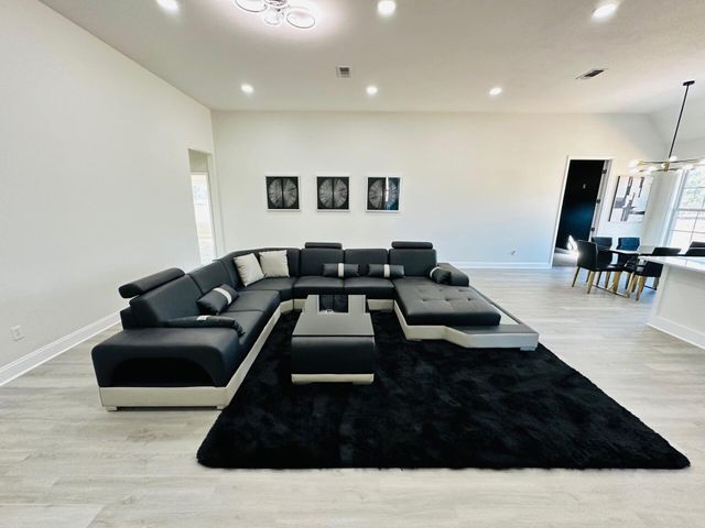 77 Bates Ave., Purvis, MS 39475