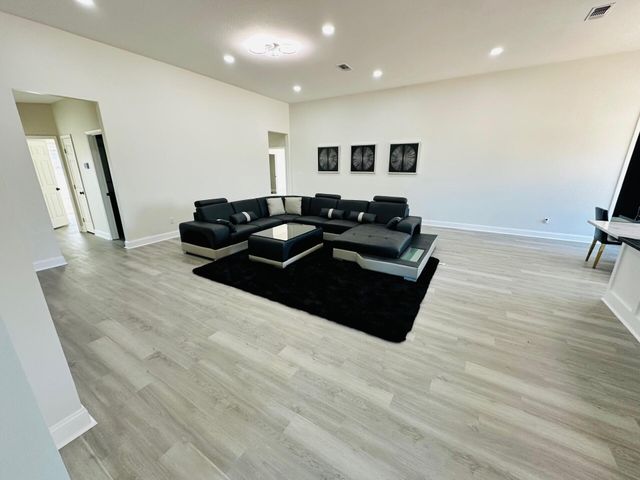 77 Bates Ave., Purvis, MS 39475