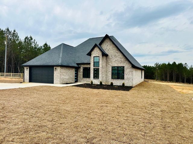 77 Bates Ave., Purvis, MS 39475