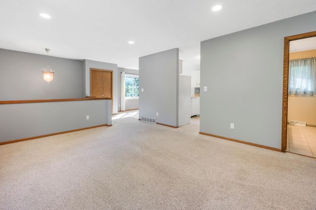 805 3rd Avenue N, Sartell, MN 56377