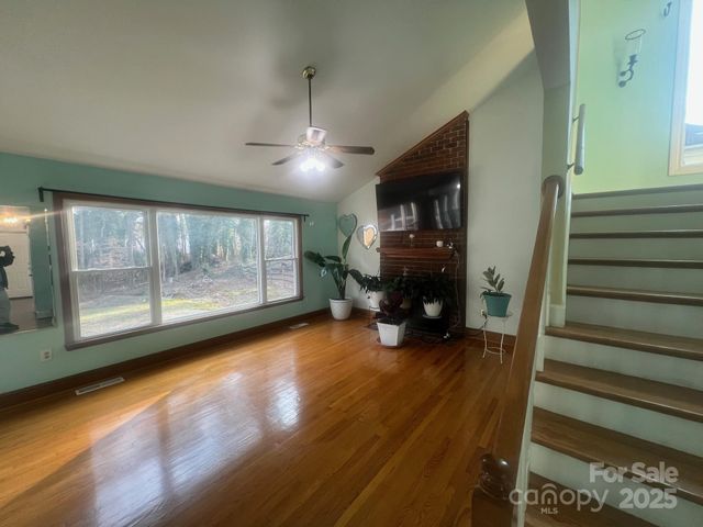 8428 Meadowcroft Court, Charlotte, NC 28215