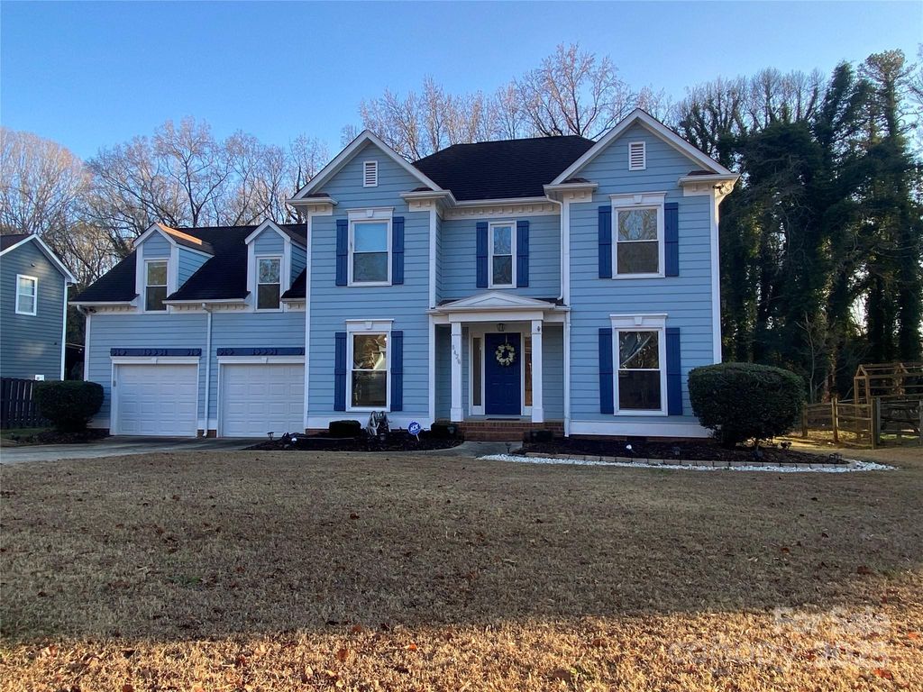8428 Meadowcroft Court, Charlotte, NC 28215