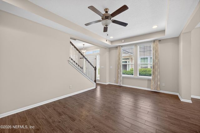 523 RICHMOND Drive, St. Johns, FL 32259