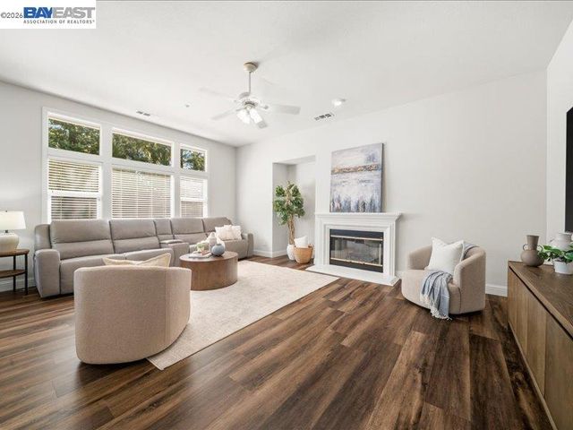 2444 French Oak Pl, Livermore, CA 94550