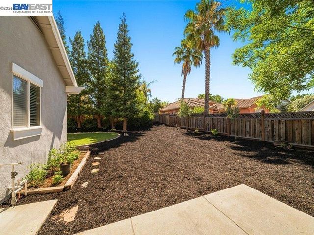 2444 French Oak Pl, Livermore, CA 94550