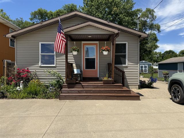 4022 Donnely Road, Jackson, MI 49201
