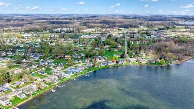 4022 Donnely Road, Jackson, MI 49201