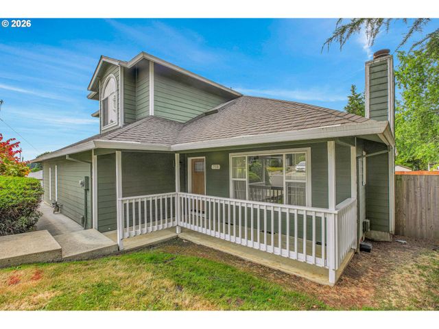 703 Nw 114TH St, Vancouver, WA 98685