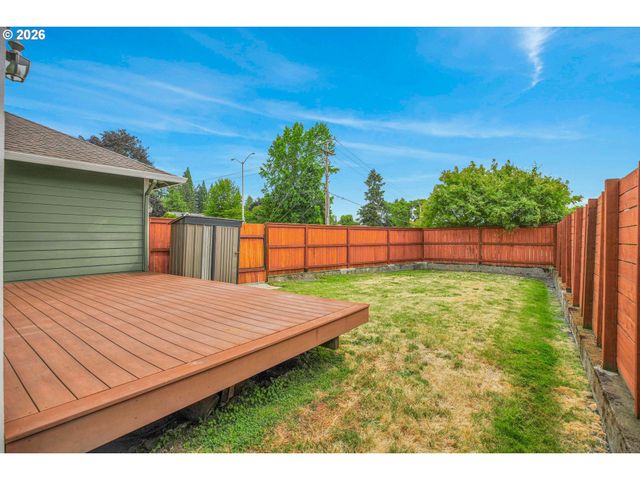 703 Nw 114TH St, Vancouver, WA 98685