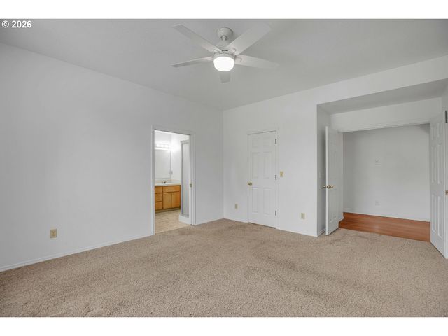 703 Nw 114TH St, Vancouver, WA 98685