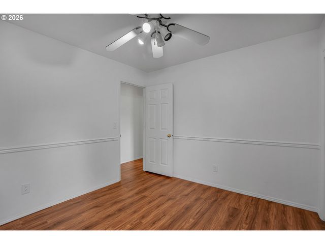 703 Nw 114TH St, Vancouver, WA 98685