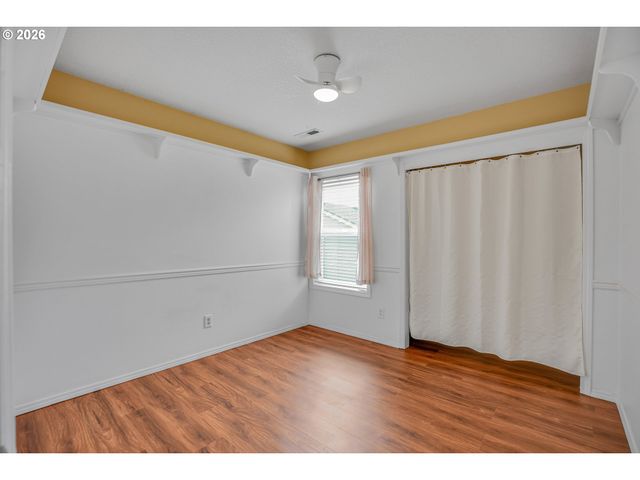703 Nw 114TH St, Vancouver, WA 98685