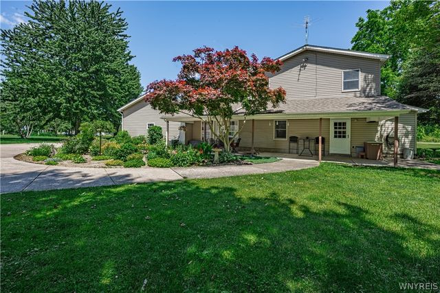 6064 Condren Road, Newfane, NY 14108