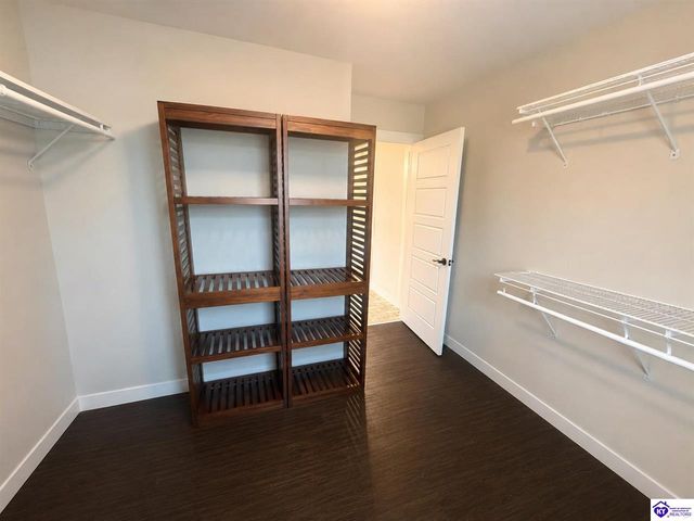 110 Brookside Court, Elizabethtown, KY 42701