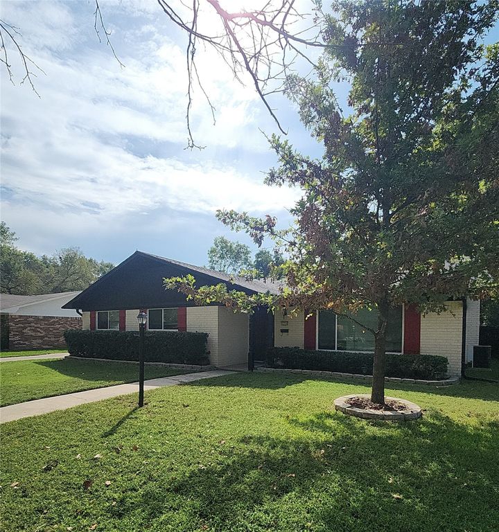 1714 Laurel Road, Gainesville, TX 76240