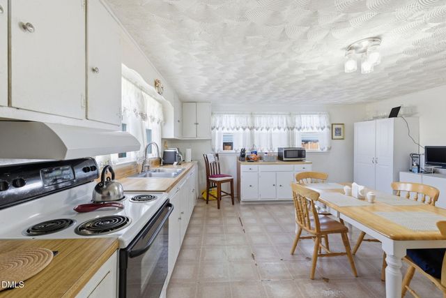 658 W Church Street, Angier, NC 27501