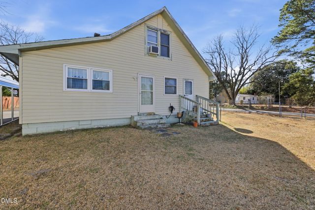 658 W Church Street, Angier, NC 27501