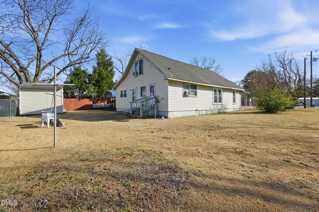 658 W Church Street, Angier, NC 27501