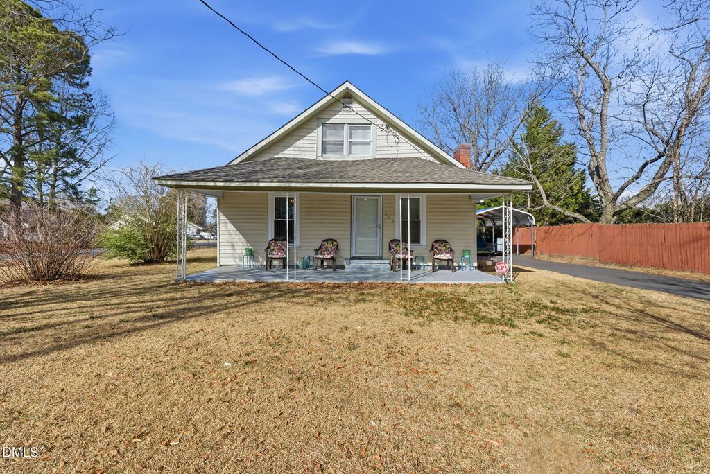 658 W Church Street, Angier, NC 27501