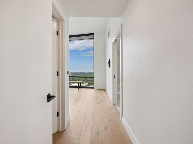 70 Rainey ST 2201, Austin, TX 78701