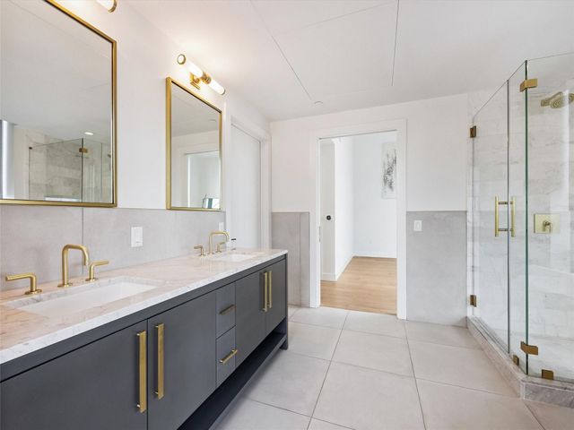 70 Rainey ST 2201, Austin, TX 78701