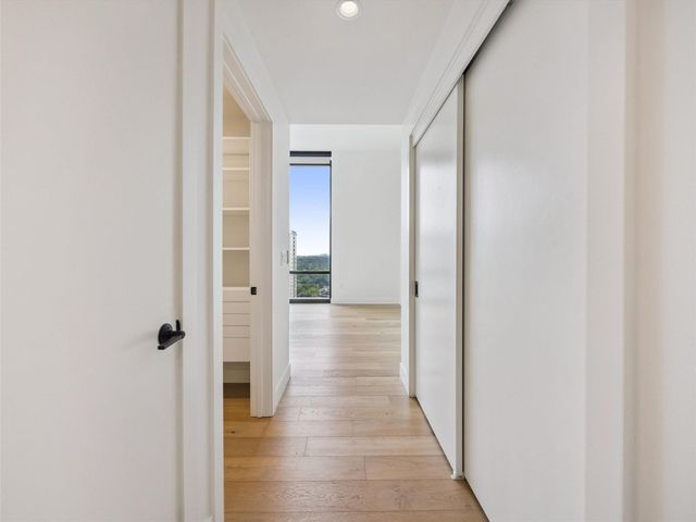 70 Rainey ST 2201, Austin, TX 78701