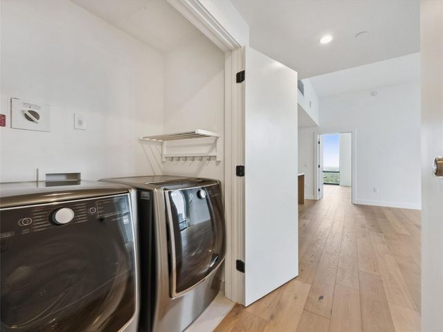 70 Rainey ST 2201, Austin, TX 78701