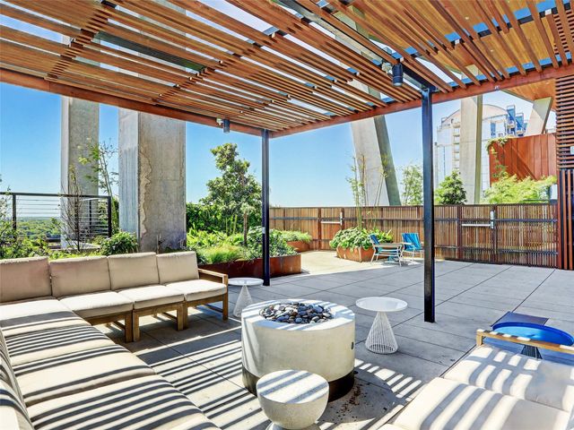 70 Rainey ST 2201, Austin, TX 78701