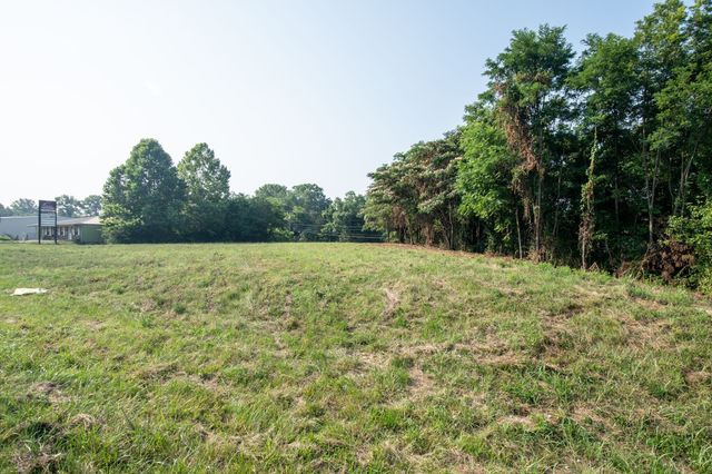 0 Bear Creek Pike, Columbia, TN 38401