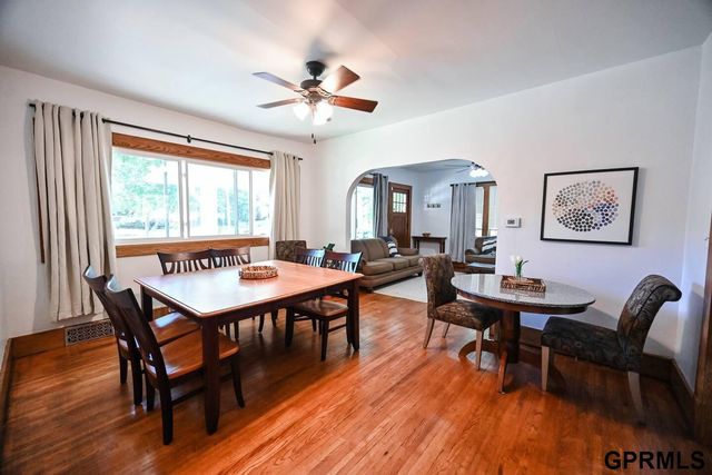 2230 B Street, Lincoln, NE 68502